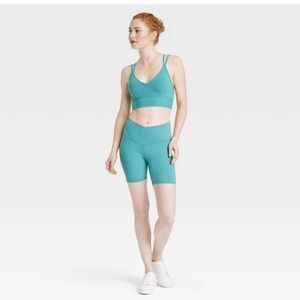 V-Waistband High-Rise Bike
Shorts 6" - JoyLab™ Teal Green Nylon-Spandex new 🆕